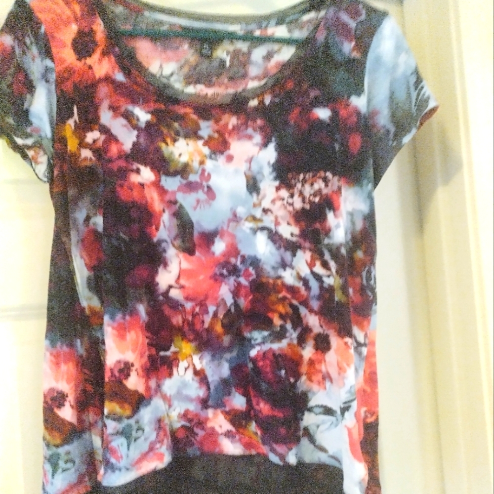 Size L Multi colored floral shirt